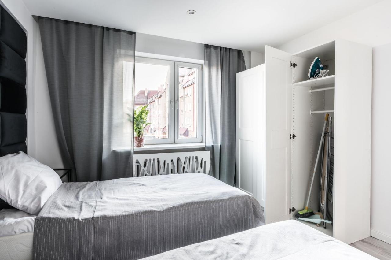 Theatre Apartment - Apartament Przy Rynku W Glogowie ภายนอก รูปภาพ